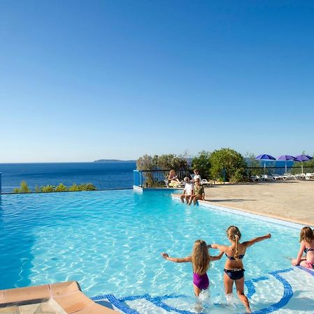 Residence Goelia Le Domaine De La Pinede Льо Лаванду Екстериор снимка