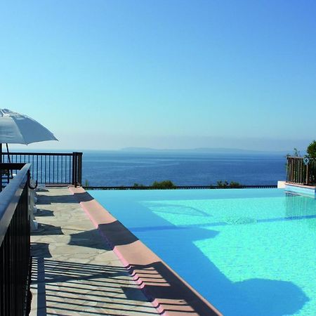 Residence Goelia Le Domaine De La Pinede Льо Лаванду Екстериор снимка