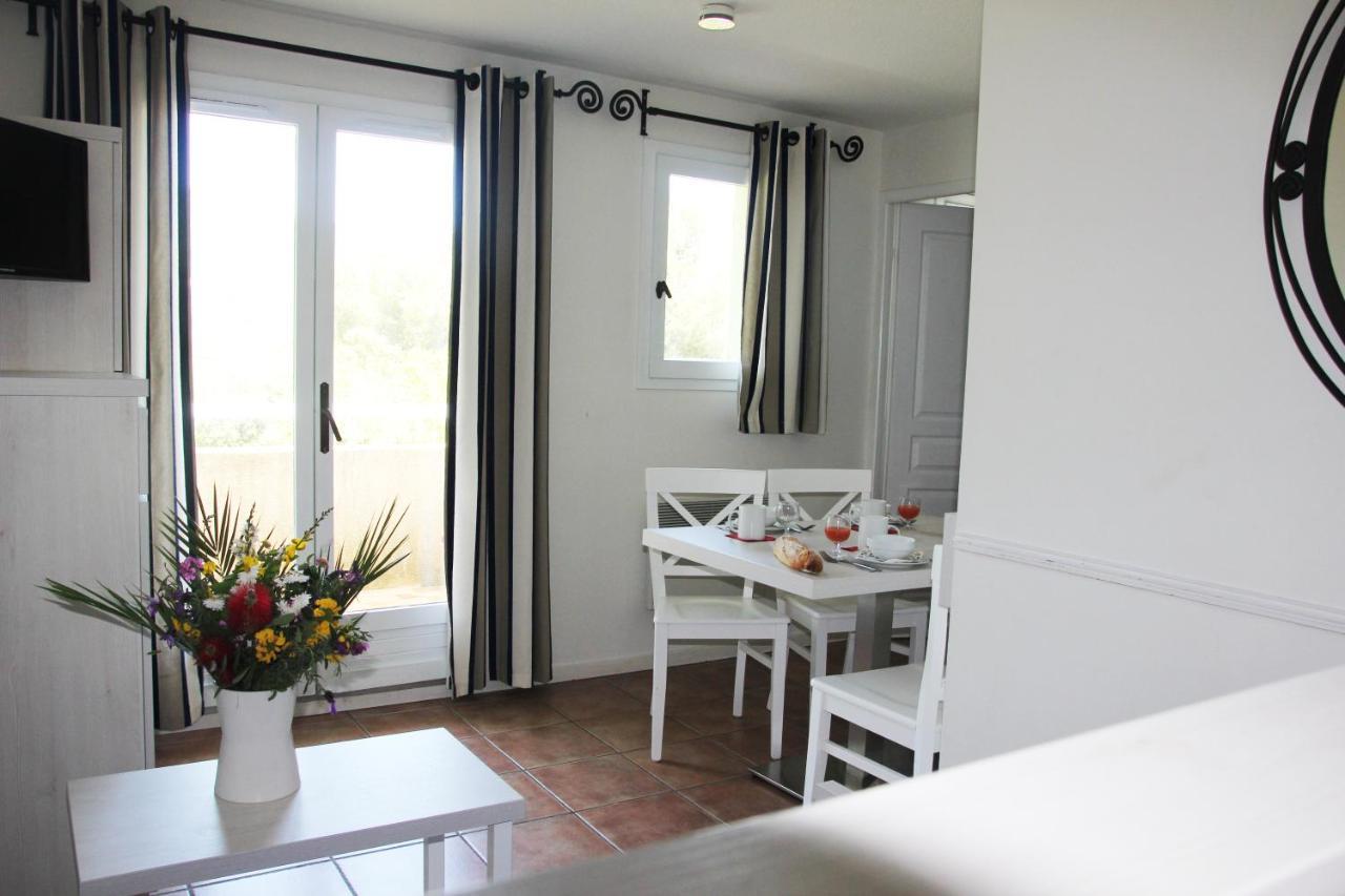 Residence Goelia Le Domaine De La Pinede Льо Лаванду Екстериор снимка